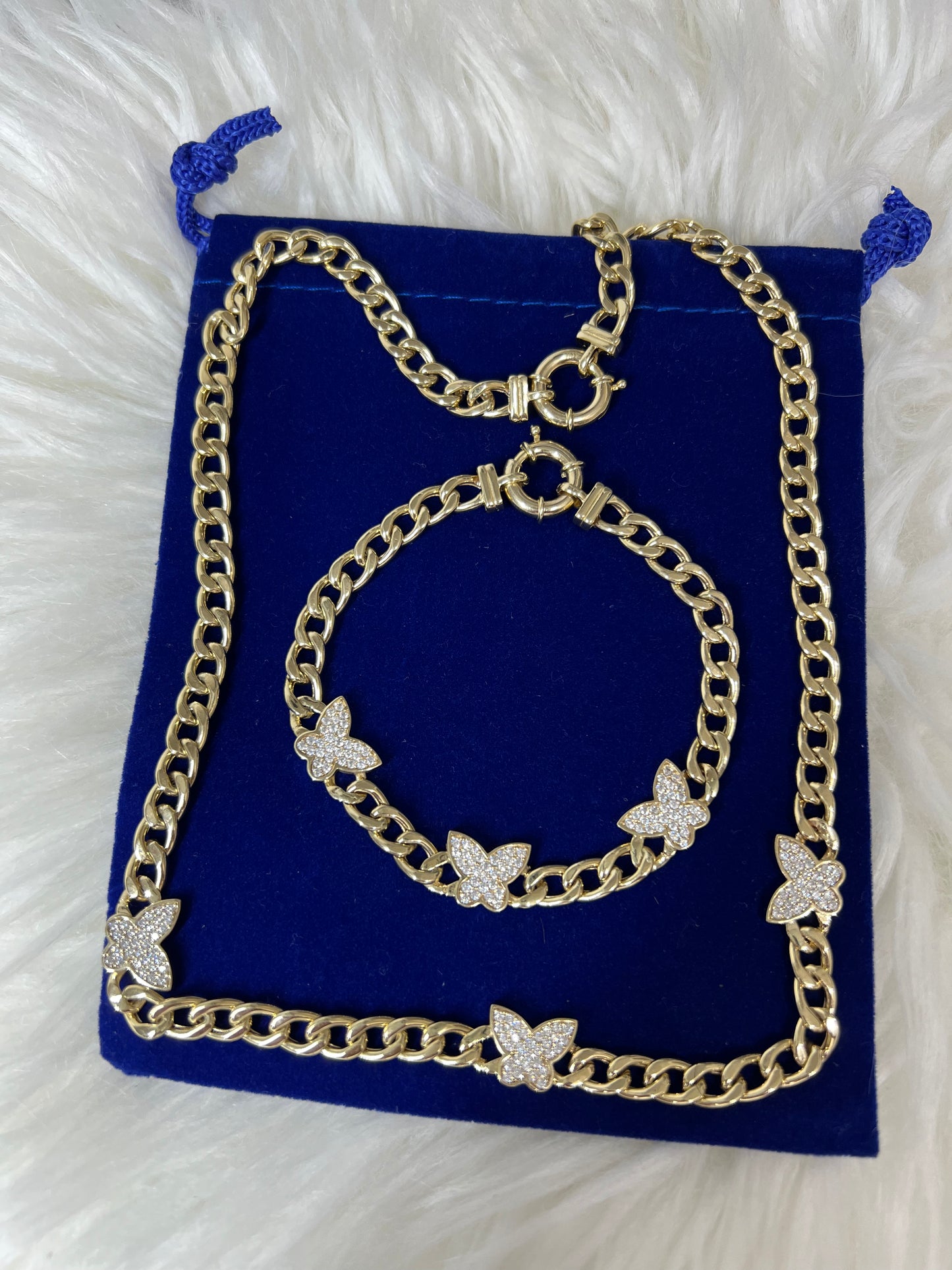 19/Chokers & Bracelet 10k