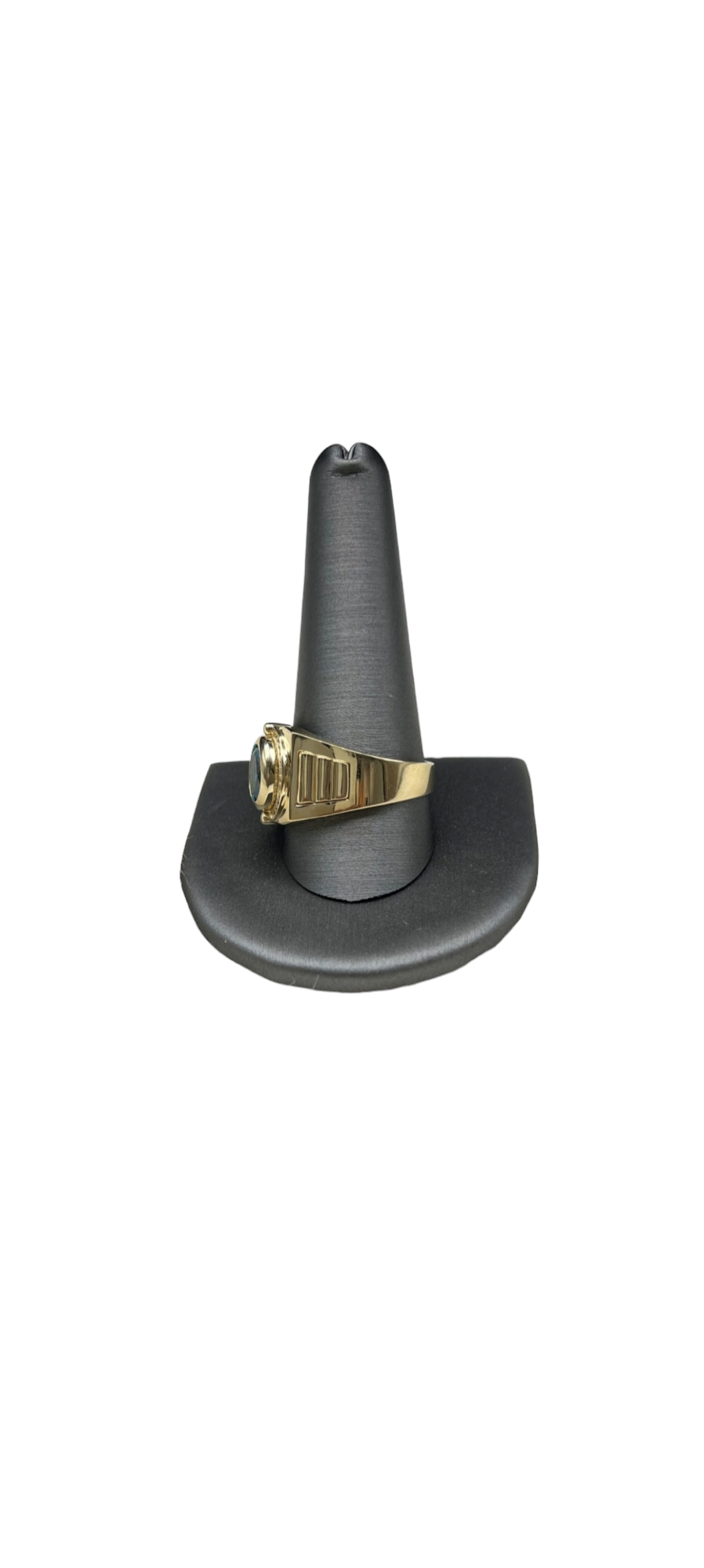 #374/Men’s Ring 10k