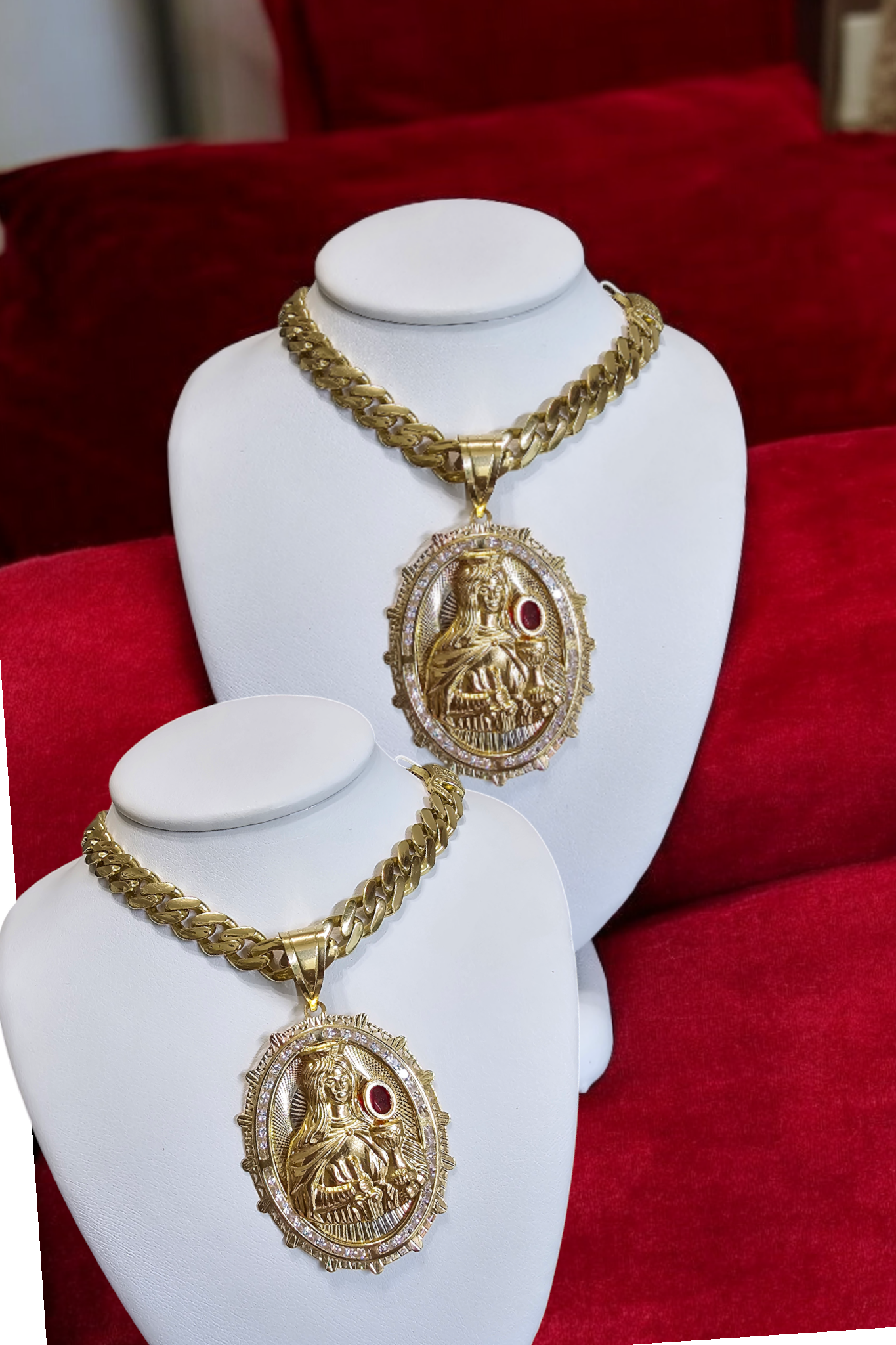 Necklace 10k