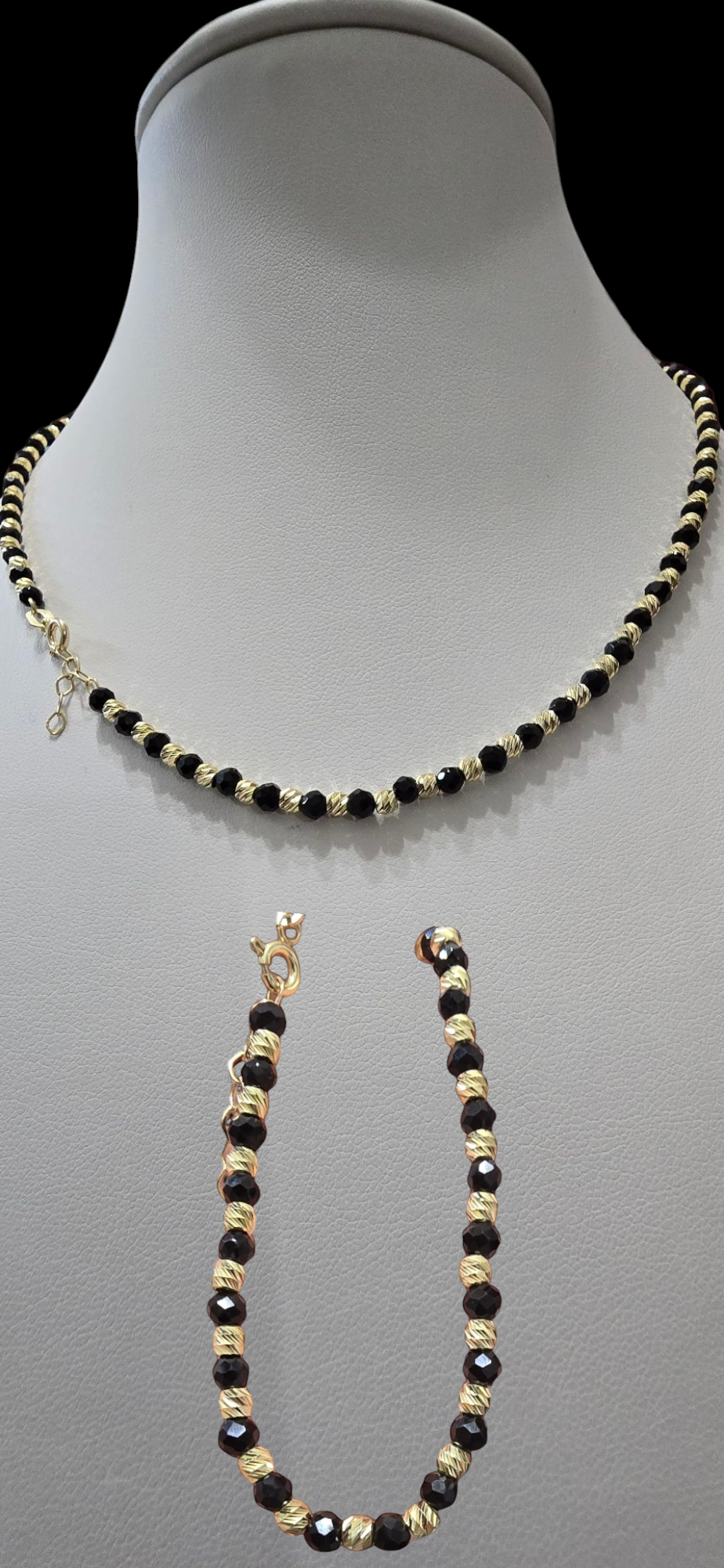 27/Necklace and Bracelet 10k