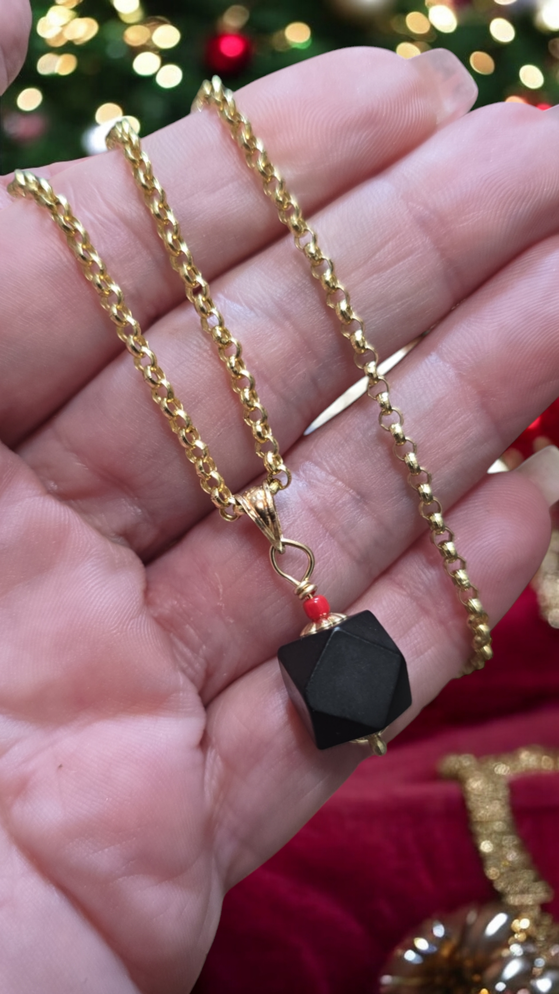 09/Charms 14k