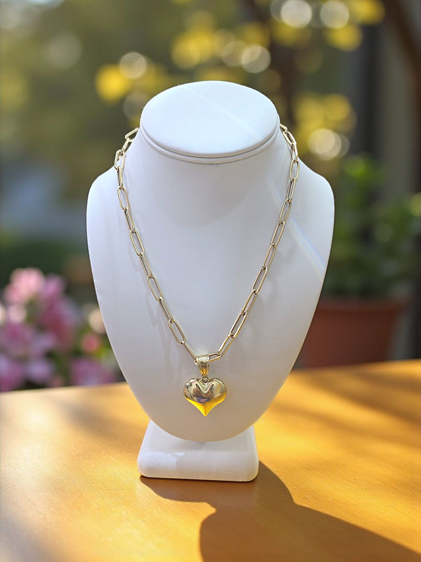 Necklace 14k with hearth 10k