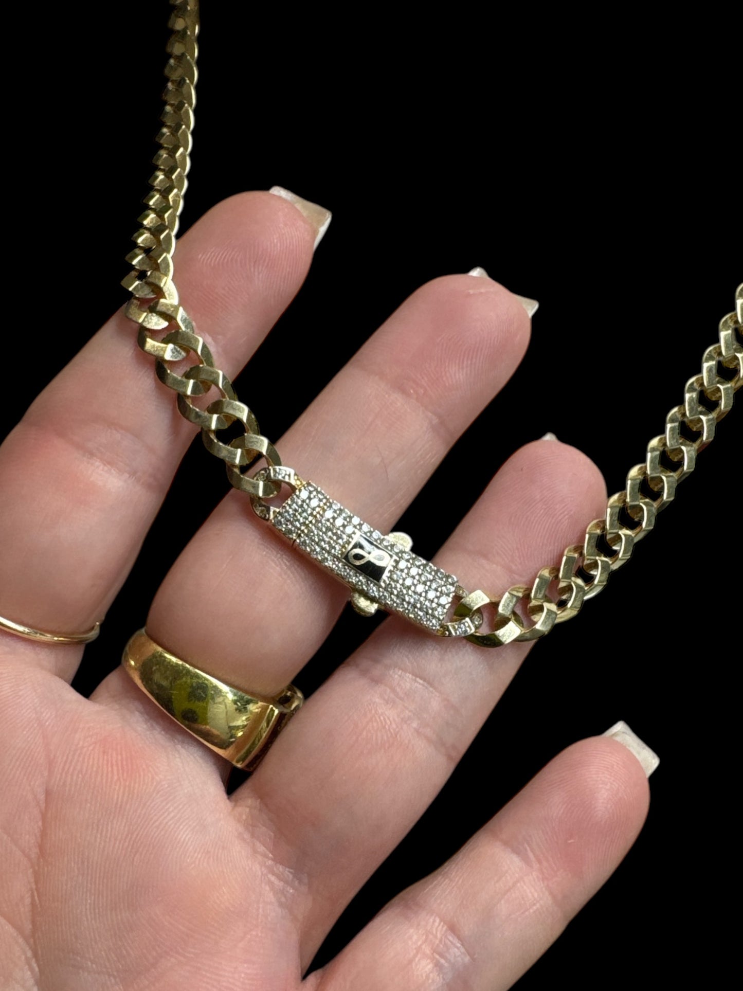 03/Chokers 14k