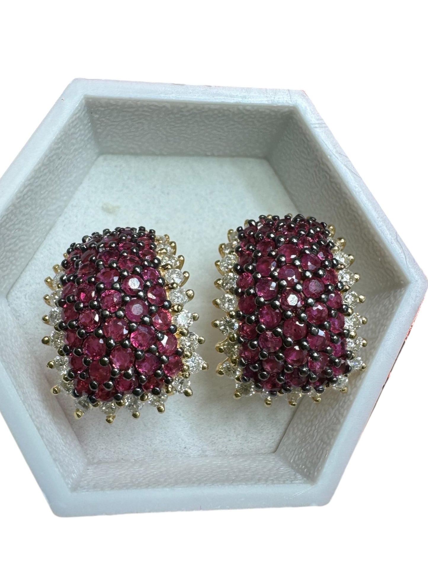 85/Earrings 18k