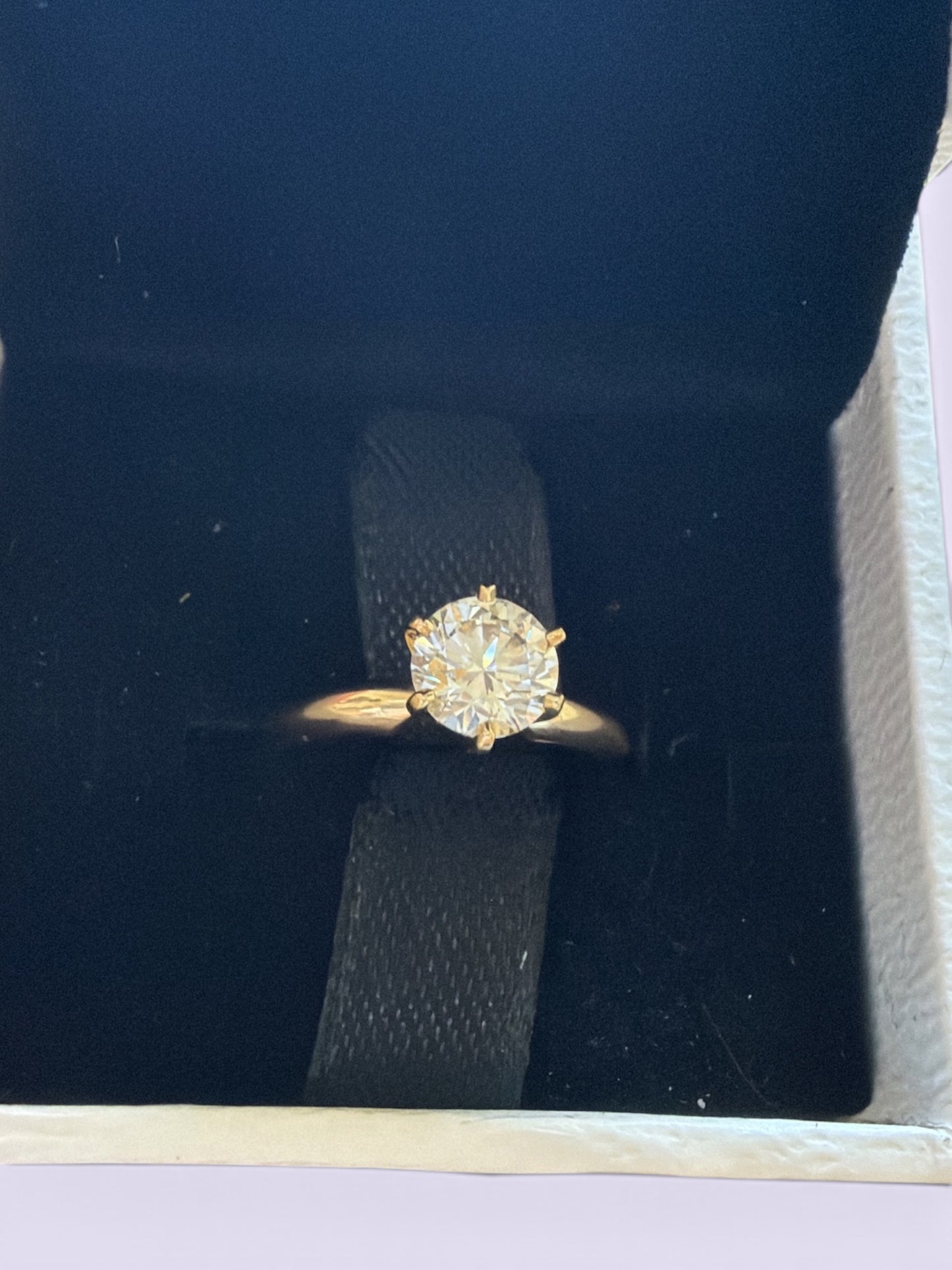 Solitaire Diamond lab Ring 14k