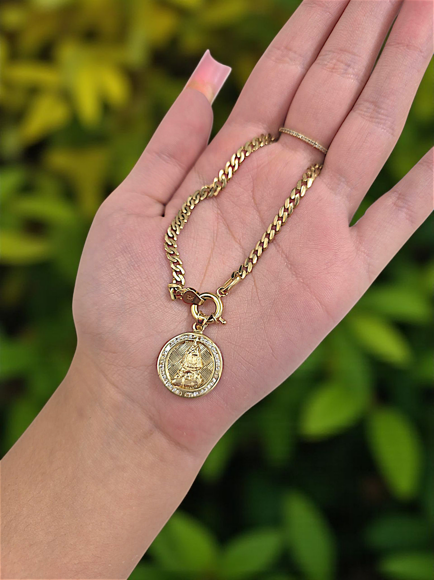 Bracelet 10k with pendant 10k 5.8G/ Size 8