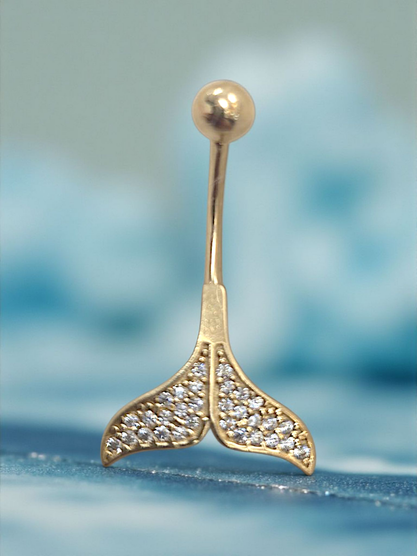 Belly piercing 14k